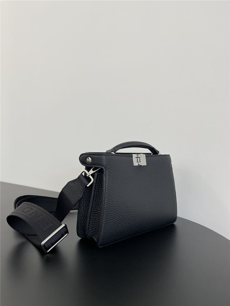 Peekaboo ISeeU XCross leather bag Black High