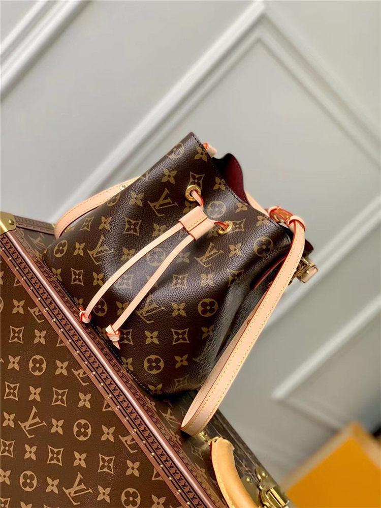 Louis Vuitton Néonoé BB Monogram coated canvas M46581 High