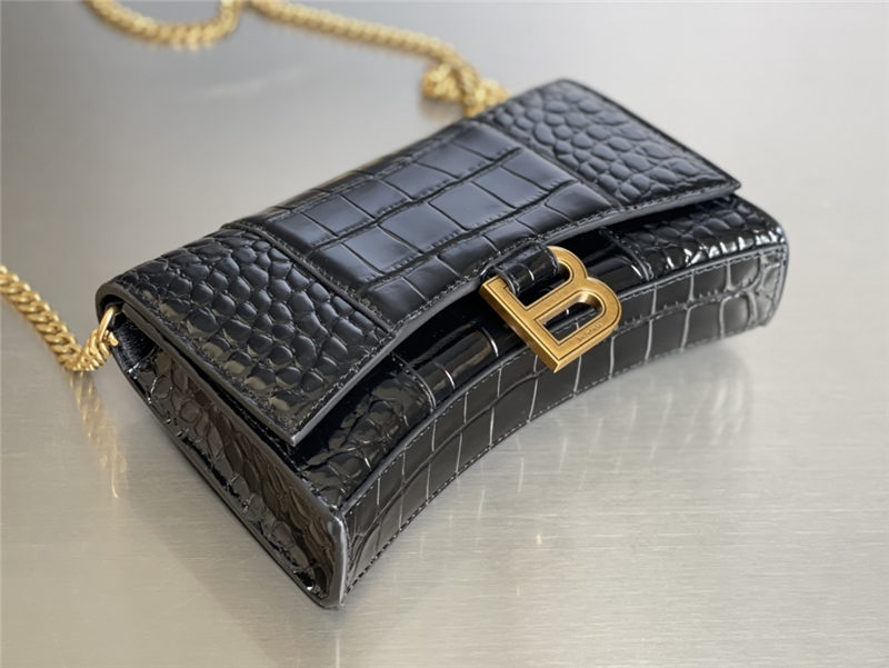 WOMEN'S HOURGLASS WALLET ON CHAIN IN Shiny Crocodile Embossed Black-Gold High