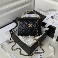 Chanel CLUTCH WITH CHAIN AP3513 Lambskin, Imitation Pearls, Strass & Gold-Tone Metal Black High