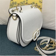 Valentino GARAVANI VSLING SHOULDER BAG IN GRAINY CALFSKIN IVORY High