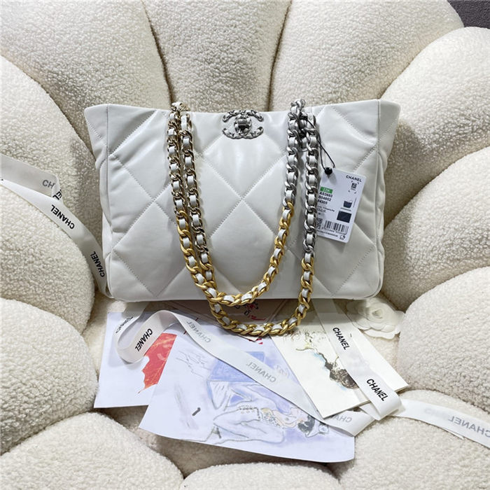 Chanel 19 SHOPPING BAG Shiny Lambskin, Gold-Tone, Silver-Tone & Ruthenium-Finish Metal AS3660 White High