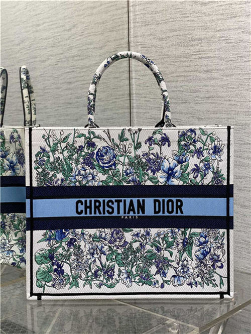 LARGE Dior BOOK TOTE Flowers Constellation Embroidery High