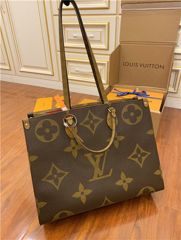 Louis Vuitton ONTHEGO GM Monogram M45320 Top