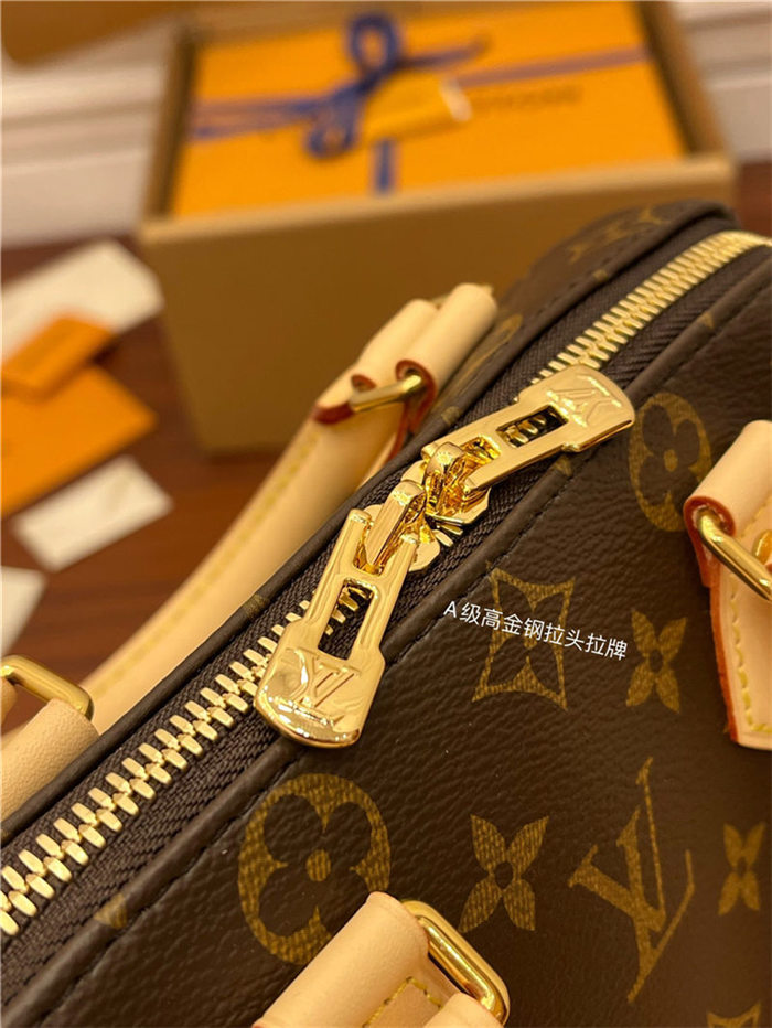 Louis Vuitton SPEEDY BANDOULIÈRE 20 Monogram coated canvas M46234 Top