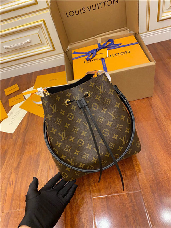 Louis Vuitton NéoNoé MM Bag Monogram Canvas M44020 Top