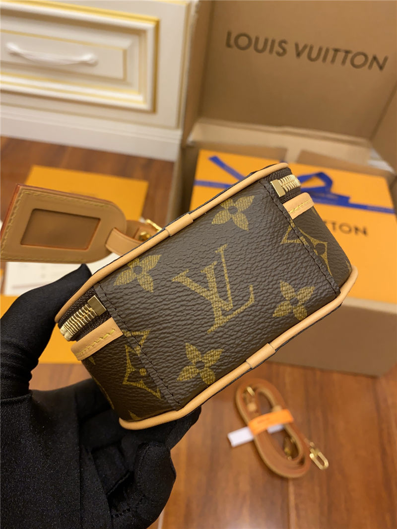 Louis Vuitton Mini Boîte Chapeau Monogram Canvas M44699 Top