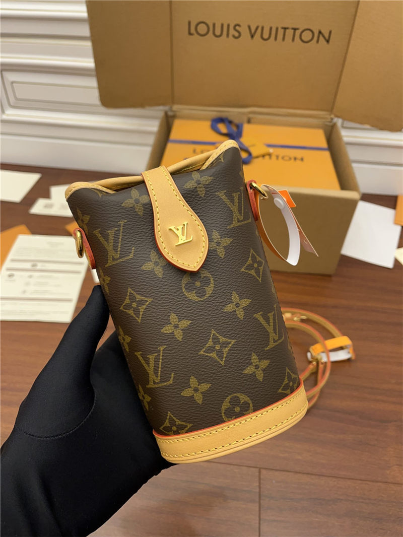 Louis Vuitton Fold Me Pouch Monogram coated canvas M80874 Top