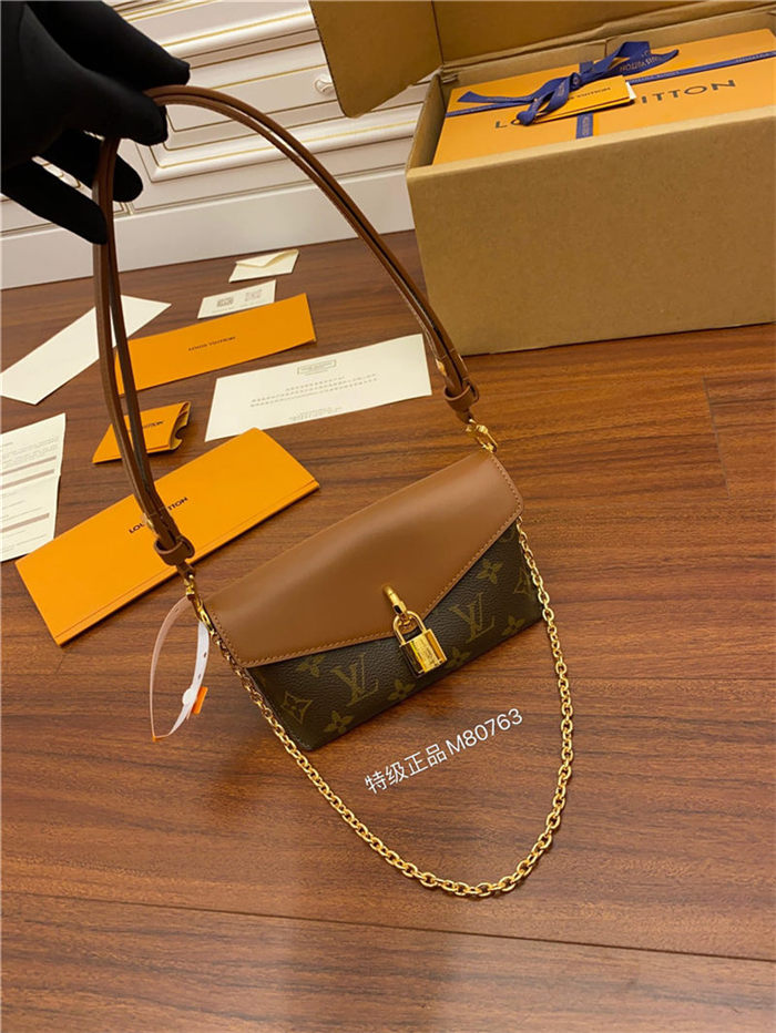 Louis Vuitton PADLOCK ON STRAP Monogram coated canvas and cowhide leather M80763 Top