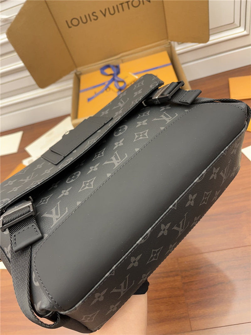 Louis Vuitton Messenger PM Voyager Monogram Eclipse M40511 Top