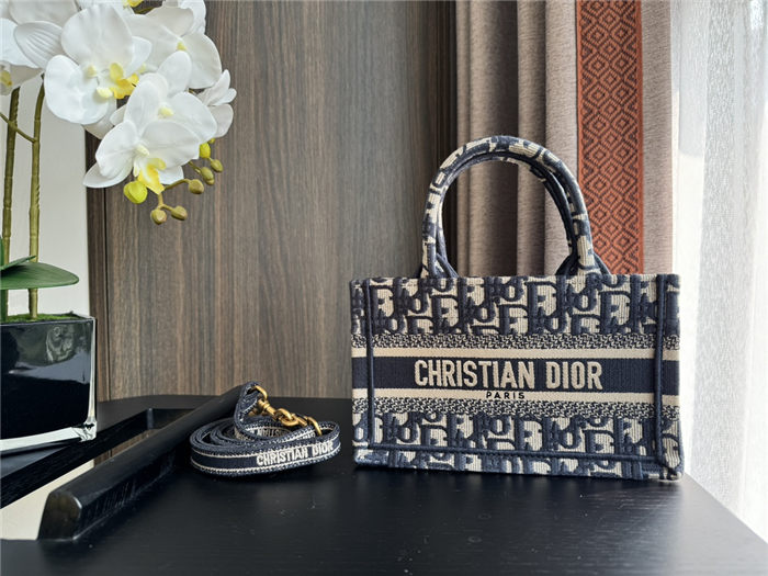 MINI Dior BOOK TOTE Dior Oblique Embroidery Blue With Strap High