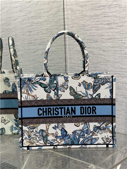 MEDIUM Dior BOOK TOTE Toile de Jouy Mexico Embroidery Blue High