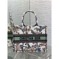 MEDIUM Dior BOOK TOTE Toile de Jouy Mexico Embroidery Green High