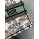 MEDIUM Dior BOOK TOTE Toile de Jouy Mexico Embroidery Green High