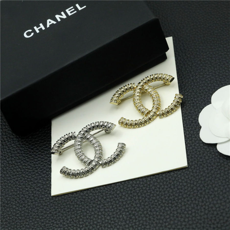 Chanel BROOCH 13579