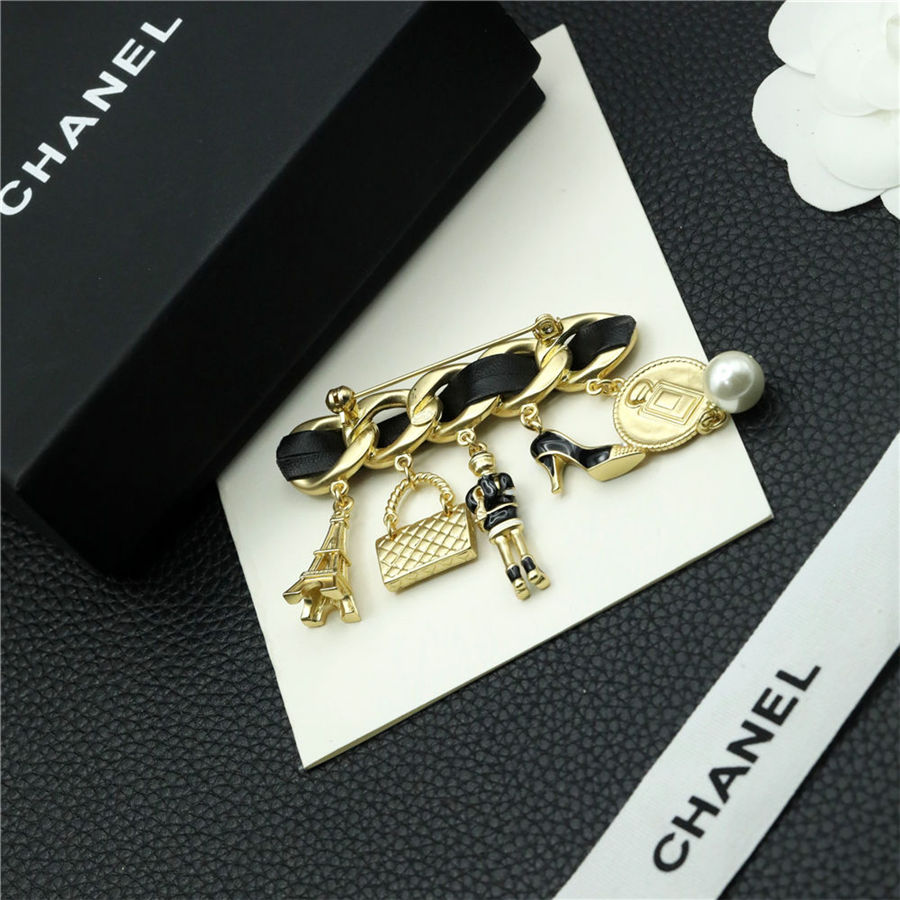 Chanel BROOCH 13580