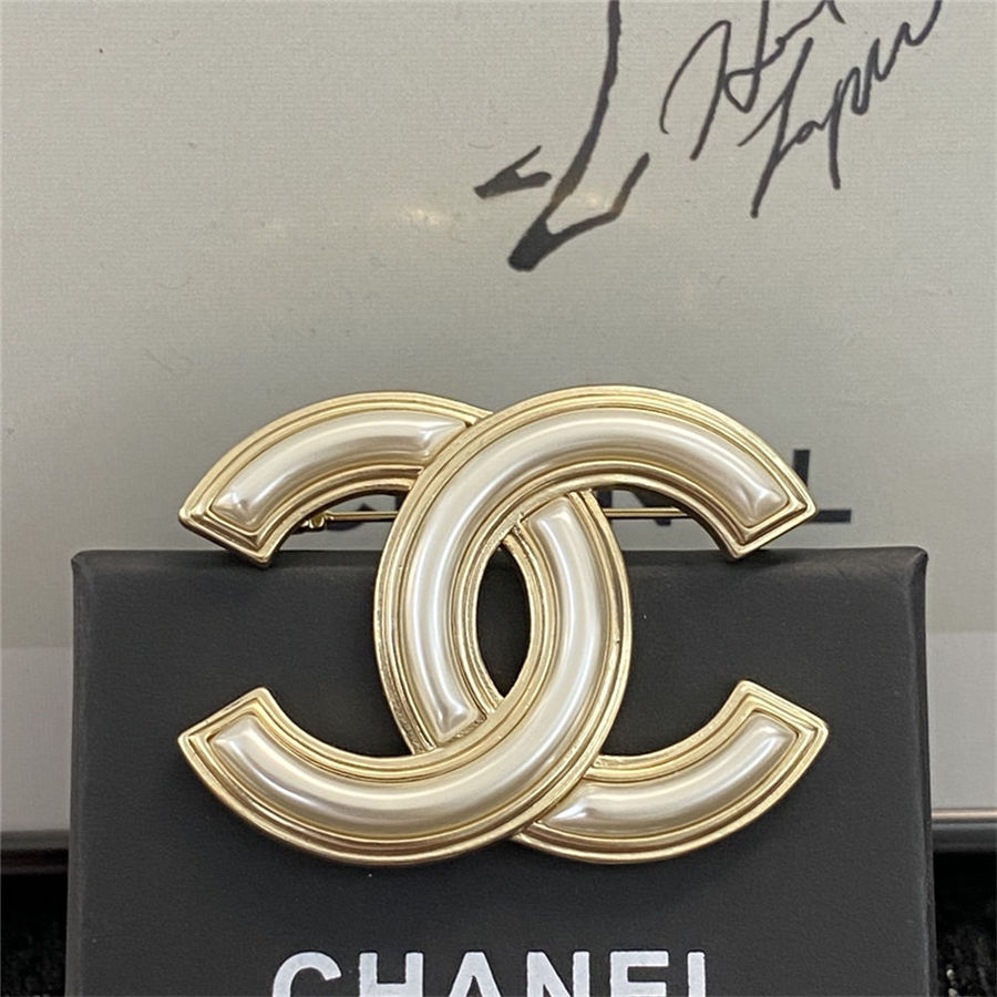 Chanel BROOCH 13588