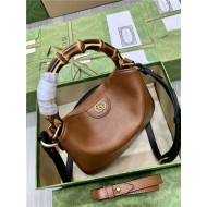 Gucci Diana small shoulder bag Leather 746251 Brown High