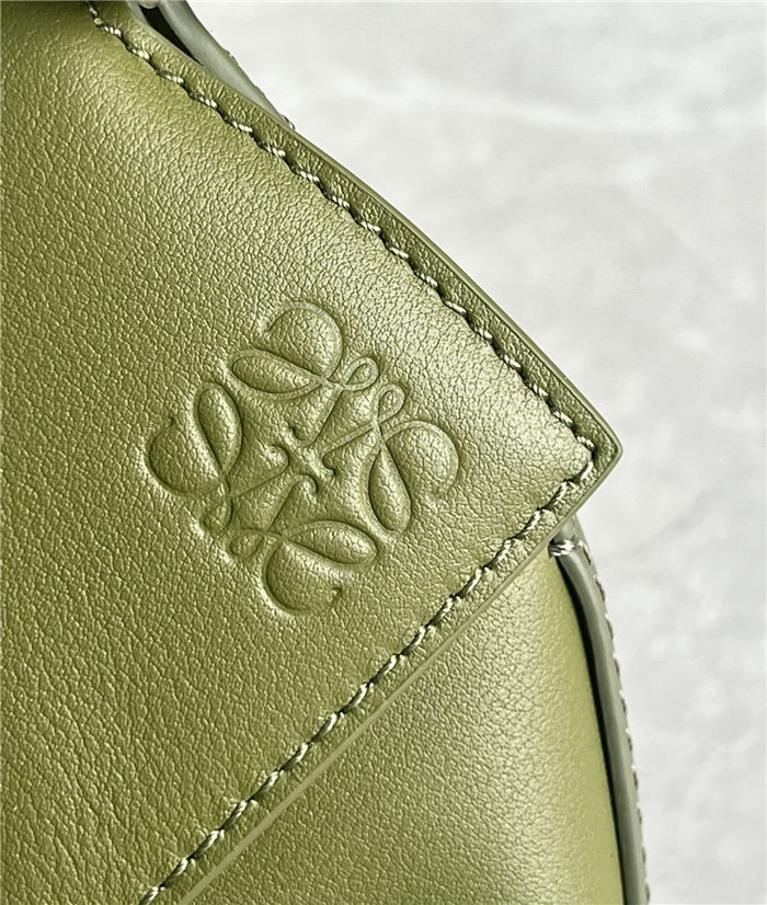 Small Puzzle bag in classic calfskin Green High