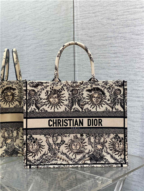 LARGE Dior BOOK TOTE Toile de Jouy Soleil Embroidery High