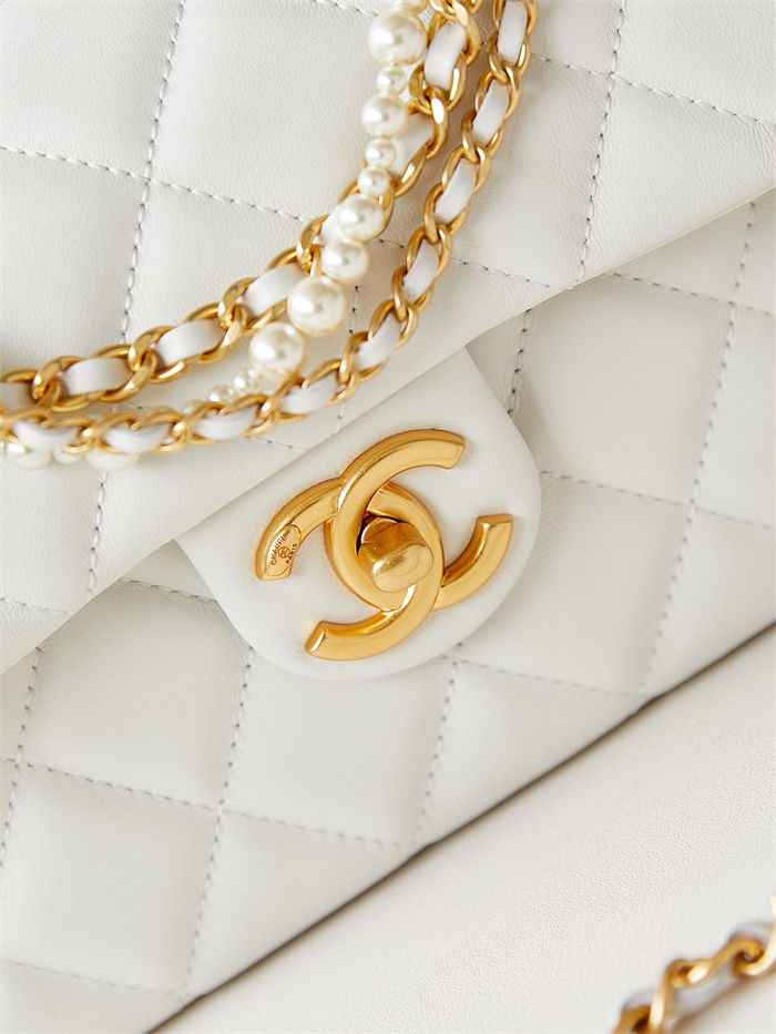 Chanel MINI FLAP BAG AS4384 Lambskin & Gold-Tone Metal White High