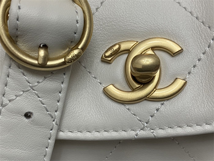 Chanel Hobo handbag AS4743 Shiny calfskin & gold-tone metal White High