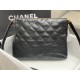 Chanel Large Hobo handbag As4668 Shiny calfskin & gold-tone metal Black High