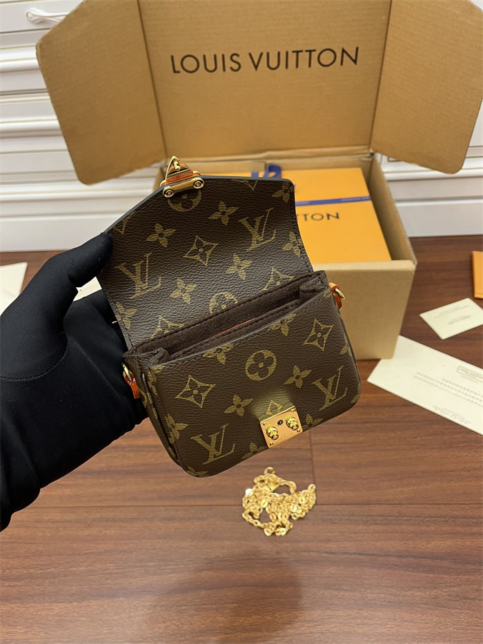 Louis Vuitton MICRO MÉTIS Bag Monogram Canvas M81267 Top