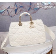 LADY 95.22 LARGE BAG Cannage Calfskin White High