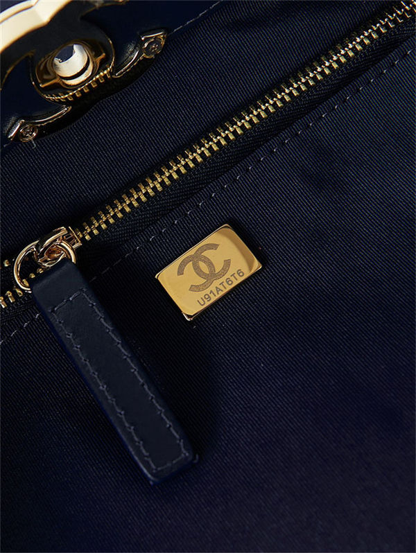 Chanel 31 SHOPPING BAG Large AS1010 Calfskin & Gold-Tone Metal Navy A