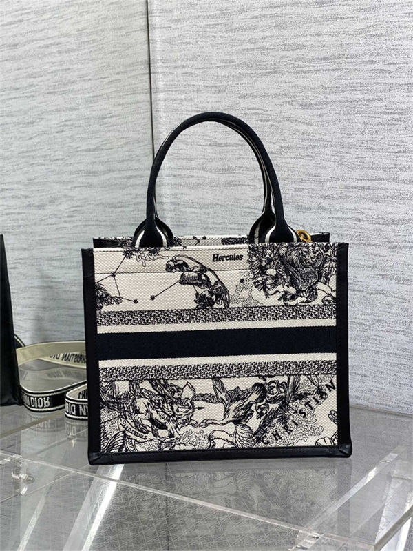 SMALL Dior BOOK TOTE Zodiac Embroidery and Black Calfskin With Strap High