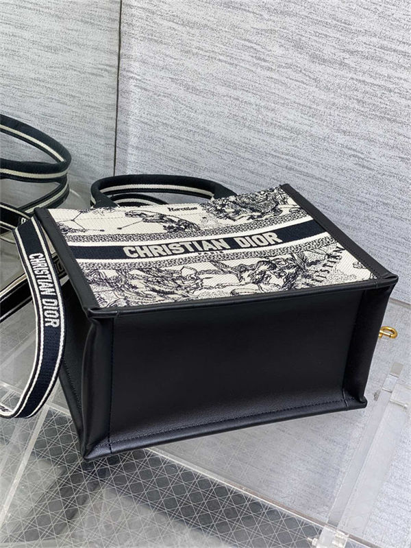 SMALL Dior BOOK TOTE Zodiac Embroidery and Black Calfskin With Strap High