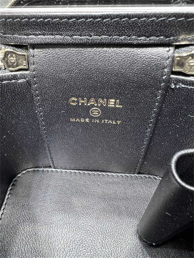 Chanel SMALL VANITY WITH CHAIN AP2198 Lambskin & Gold-Tone Metal Black High