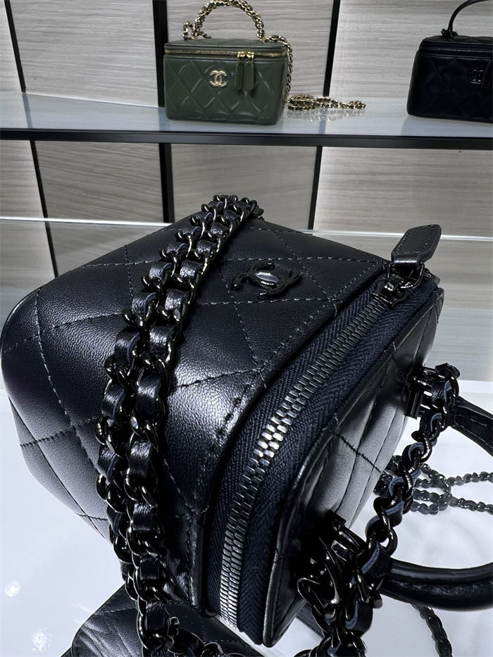 Chanel SMALL VANITY WITH CHAIN AP2198 Lambskin & Black-Tone Metal Black High