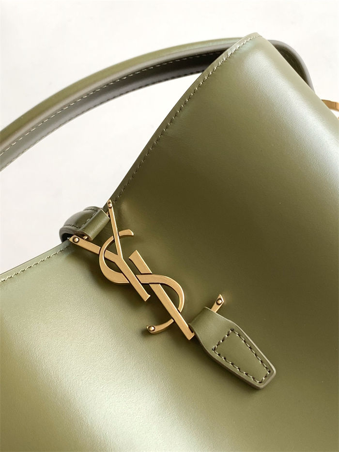 LE 37 SMALL IN SHINY LEATHER BUCKET BAG High