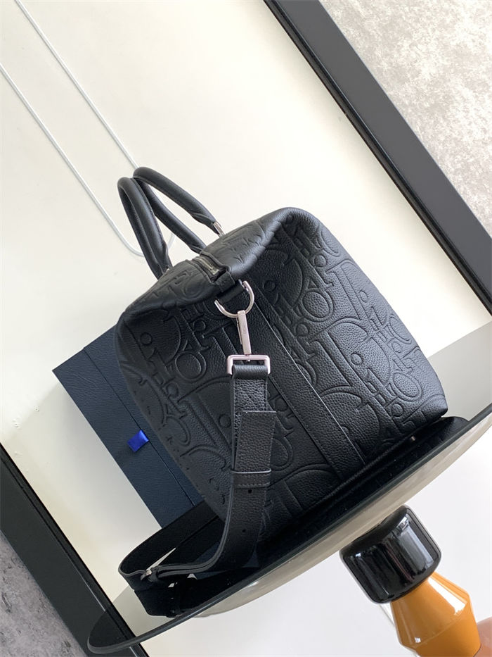 Dior Weekender 40 Dior Gravity Leather and Grained Calfskin High