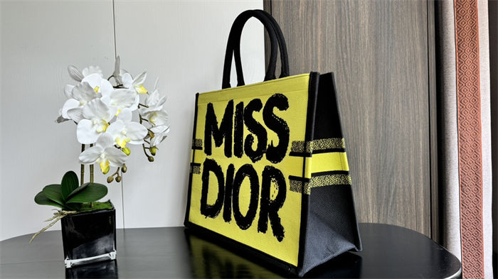 LARGE Dior BOOK TOTE Miss Dior Graffiti Embroidery High