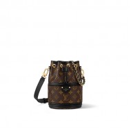 Louis Vuitton Canoé Bucket Bag Monogram coated canvas M83480 Top