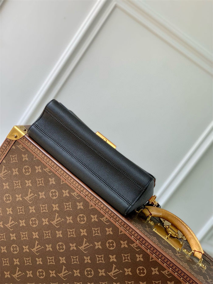 Louis Vuitton Soft Twist Calfskin M24639 High