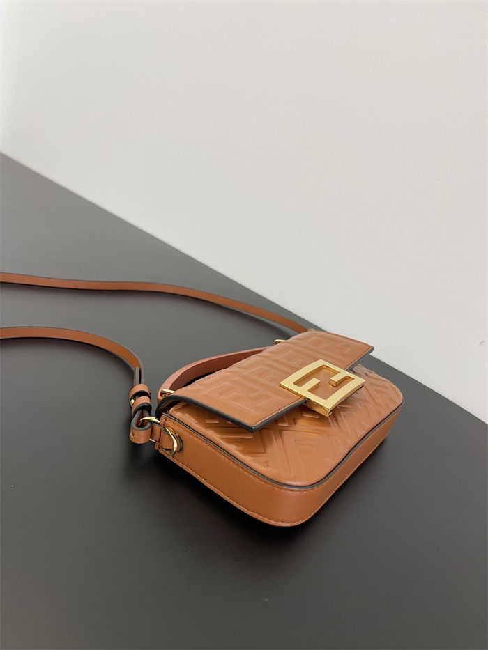 Baguette Phone Pouch nappa leather Brown High