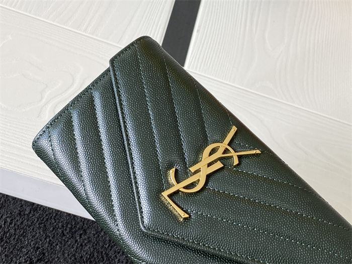 CASSANDRE MATELASSÉ LARGE FLAP WALLET IN GRAIN DE POUDRE LEATHER Green High