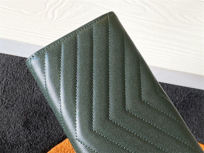 CASSANDRE MATELASSÉ LARGE FLAP WALLET IN GRAIN DE POUDRE LEATHER Green High