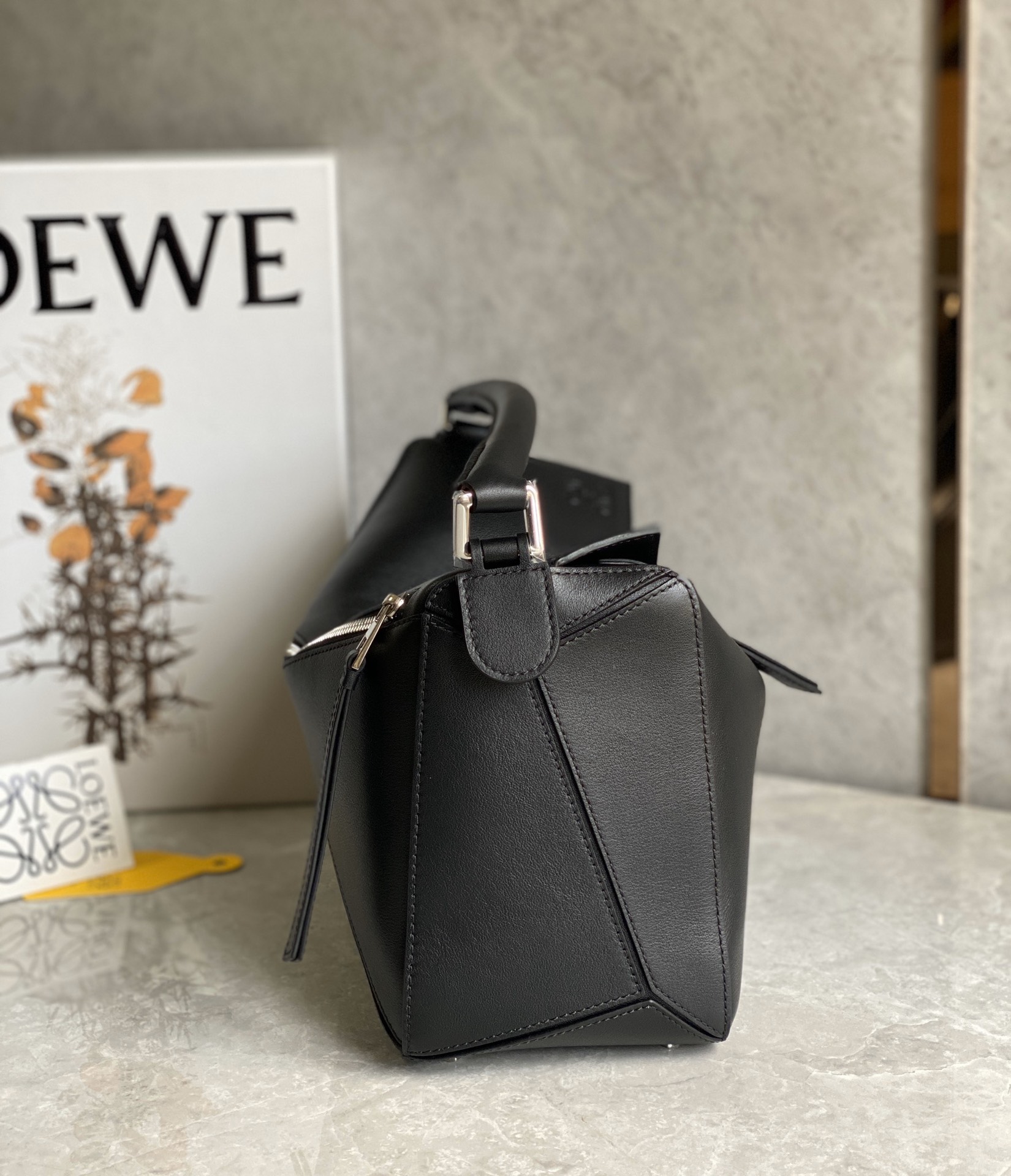 Puzzle bag 29cm in classic calfskin Black High