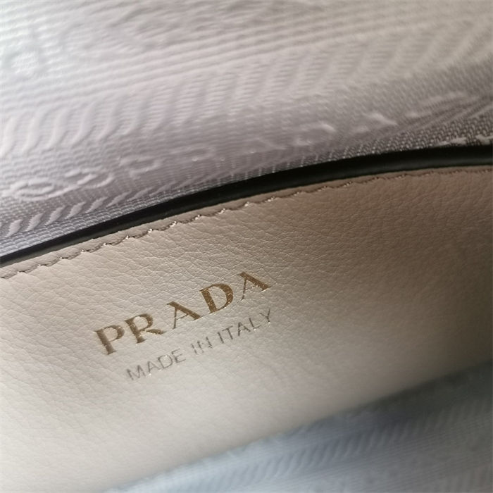 Prada Darling leather handbag 1BA451 High