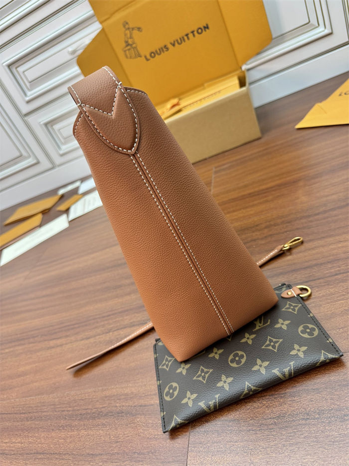 Louis Vuitton Low Key Hobo PM Smooth Calfskin M25354 Top