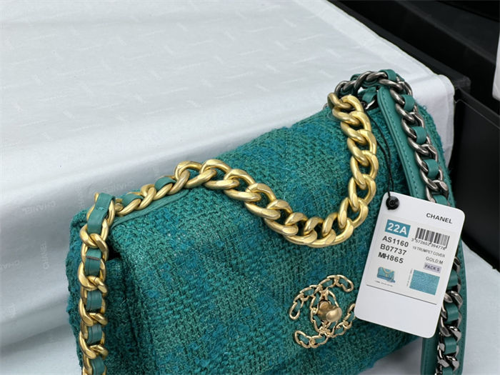 Chanel 19 Flap Bag Tweed Gold-Tone Green High