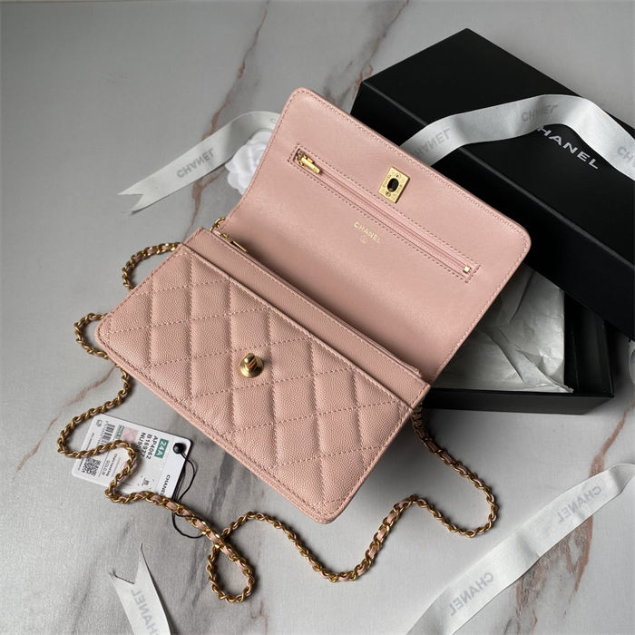 WALLET ON CHAIN AP4062 Grained Shiny Calfskin & Gold-Tone Metal Pink A