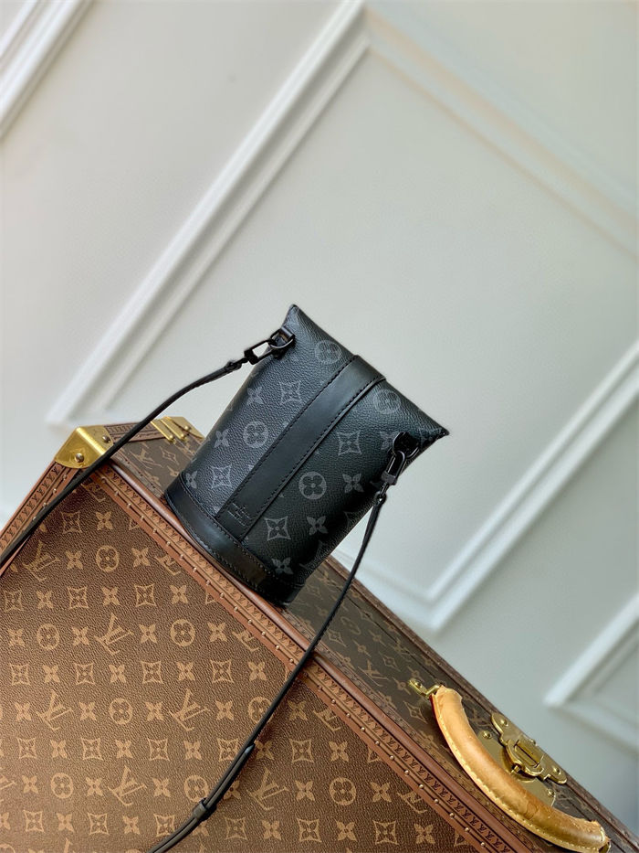 Louis Vuitton Envelope Pouch Monogram Eclipse M11613 High