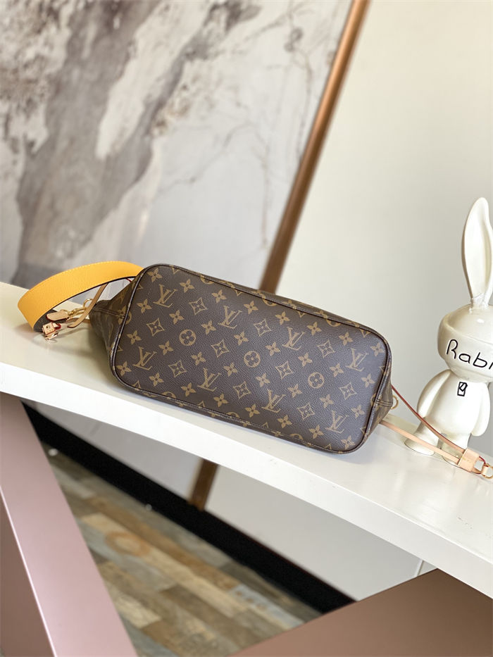 Louis Vuitton Neverfull Bandoulière Inside Out MM M11947 High