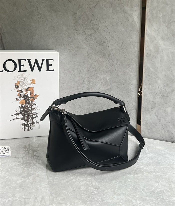 Small Puzzle bag in classic calfskin Black High